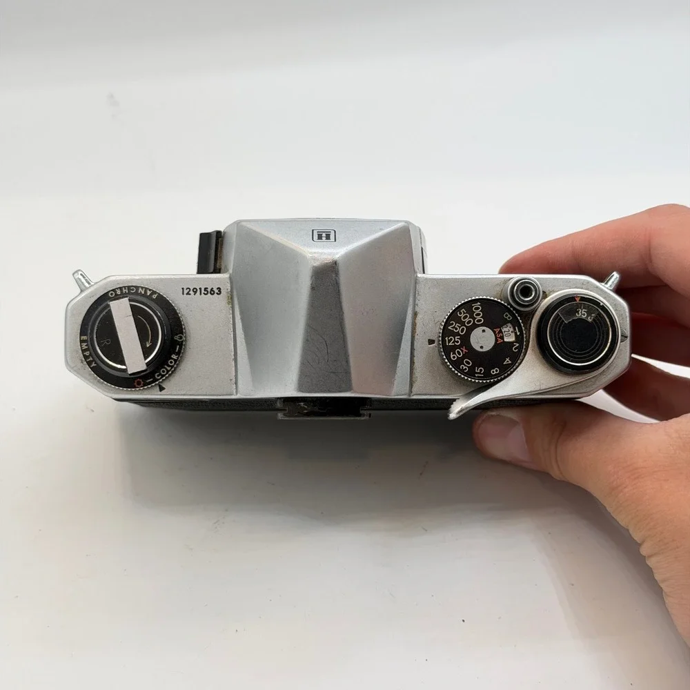 Honeywell Pentax Spotmatic 35mm SLR Film Camera Body Silver Black 1291563